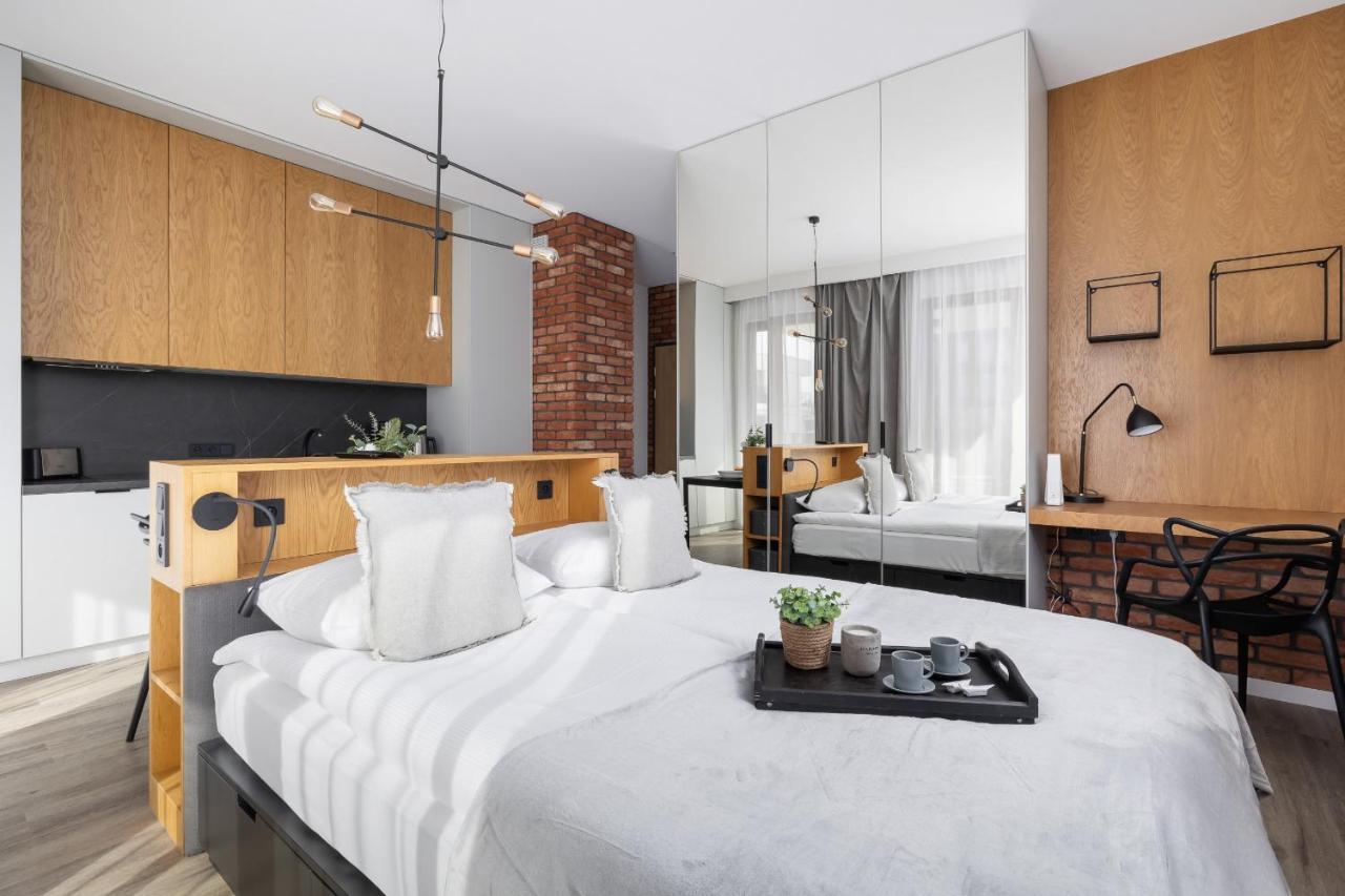 Apartament Go With Balcony Rakowicka Cracow By Renters