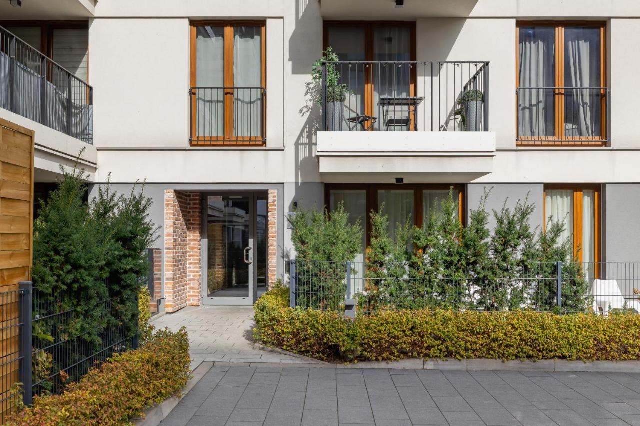 Go With Balcony Rakowicka Cracow By Renters Apartament