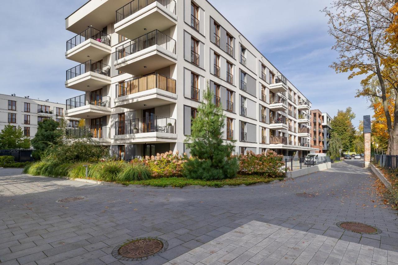 Go With Balcony Rakowicka Cracow By Renters Apartament